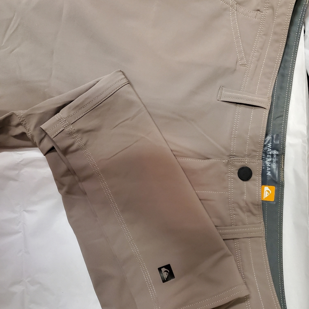 Quicksilver shorts